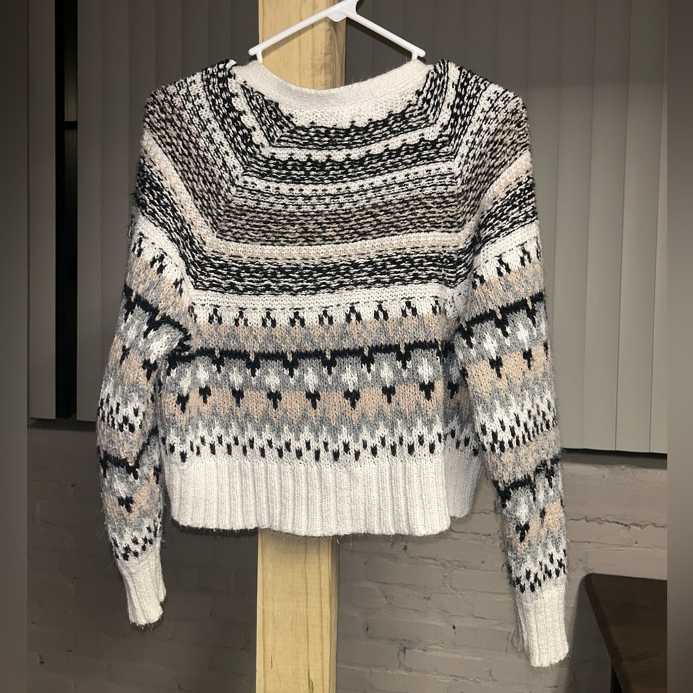 Sweater - Picture 2 of 2